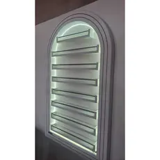 Expositor arco romano branco, com barra dourada