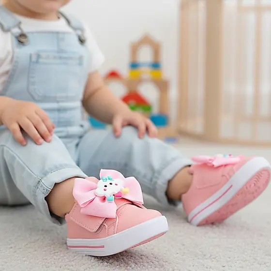 Tênis Infantil Feminino com Laço Nuvem, Leve, Confortável e Antiderrapante