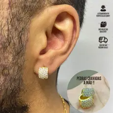 Brinco Masculino Argola Cravejada Brinco 32 Pedras Banhado a Ouro 24k