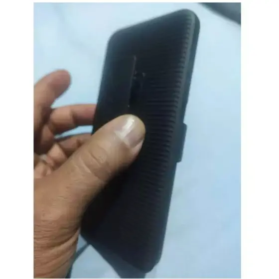 Capa Suporte Cintura Case Motorola Moto EDGE 50 Preta Com Capa de Silicone da Camurça