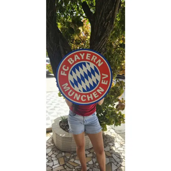 Escudo do FC Bayern München Em Alto Relevo 32 e 50CM