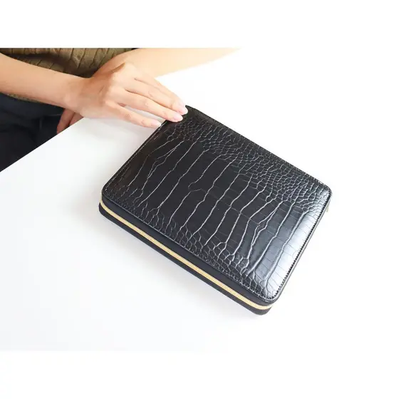 Caderno /Case A5 com ziper--couro sintético croco (cor Preta)