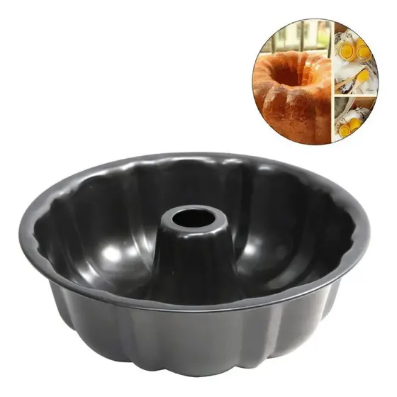Forma Assadeira Para Bolo Pudin Torta com Furo no meio Central Teflon Antiaderente