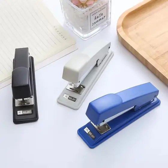 Grampeador de Metal Super Resistente Adequado para 24/6~26/6 Até 20 Folhas