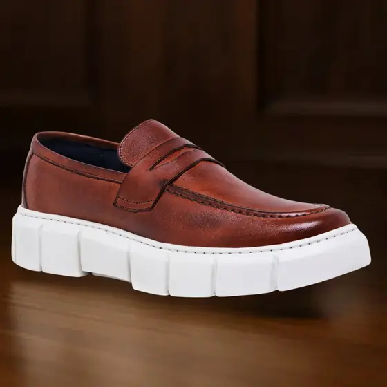 Sapato Loafer Masculino Sola Plataforma Slip On Oversized Flat Form Fácil Calce com Palmilha Conforto