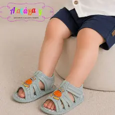 Sandália Bebê Masculina com Aplique Hipopótamo – Confortável, Leve e Antiderrapante | Araçá Baby