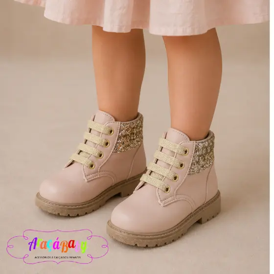 Coturno botinha com cadarço feminino infantil com cano médio
