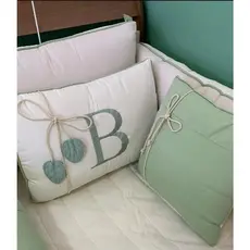Kit Berço Americano Menino Bita Com Almofada de Letra Verde Erva Doce 11 Peças Algodão