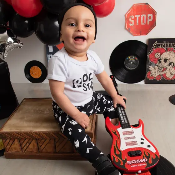Conjunto Rock n' Roll Bebê 2 Peças Body e Calça Mesversário Temático Roupa Infantil