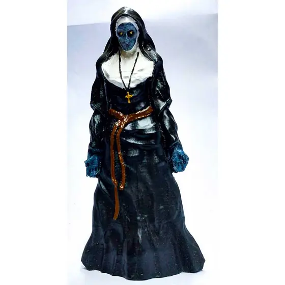 Boneco Terro Freira Resina 18cm