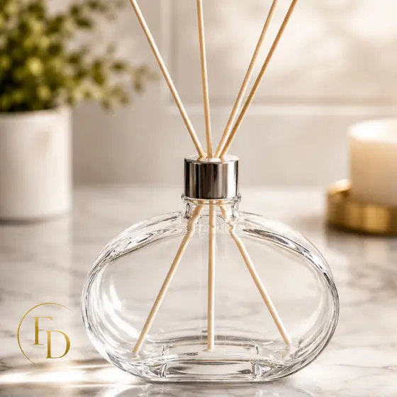 Aromatizador de Ambiente em Vidro Jolie 300ml com Varetas Difusoras
