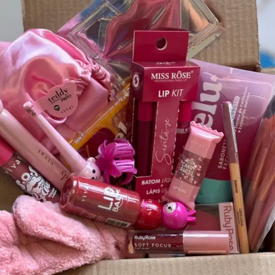 Kit de 10 Produtos com Pinceis de Maquiagem Vivai Max Love Ruby Rose Fenzza Melu Melhores Marcas