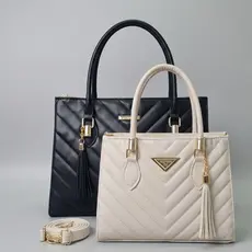Kit 2 Bolsas Femininas: Bolsa grande e bolsa media com alça trasnversal e alça de mão