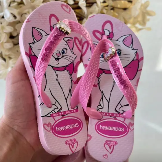 Sandália menina Chinelo Infantil com Pingente Personagem Antiderrapante Leve Confortável Kids frete grátis