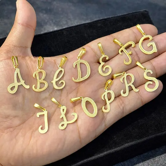 Pingente letra da sua escolha personalizada 3D auto relevo 100% moeda antiga idêntica ao ouro 18k