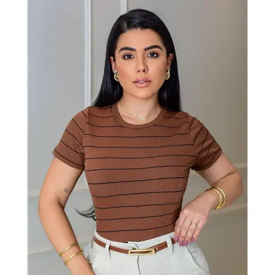 Blusinha Malha Ribana Cropeed com Manga