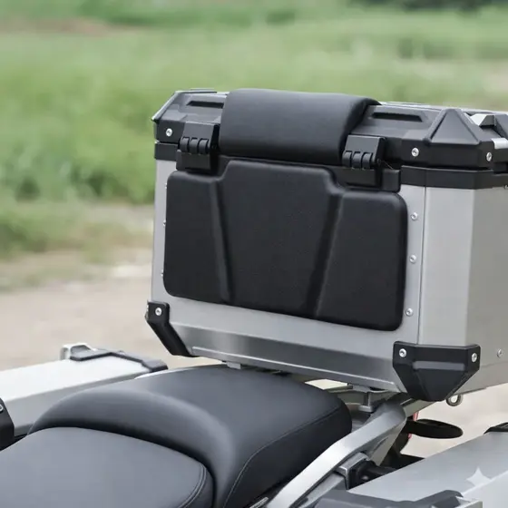 Encosto Baú Moto Universal Acolchoado Confortável