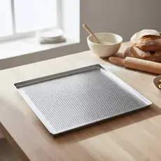 FORMA PERFURADA PREMIUM PARA PÃES, BISCOITOS E SALGADOS 35X35X1