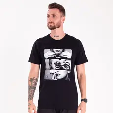 Camiseta Rock Saints Bolando
