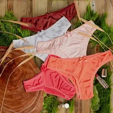 Kit 10 Calcinhas Juvenis Poliéster  Microfibra Conforto Elasticidade Criança Menina Moça Adolescente