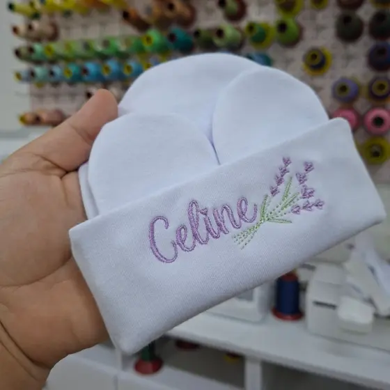 Kit Maternidade Touca e par Luvas RN Super Macia Malha100% Algodão Personalizada com Nome + Desenho.