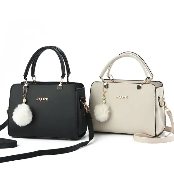 Bolsa Feminina Estilosa com Charme de Pompom Fofinho - Múltiplos Compartimentos, Alça de Ombro Destacável
