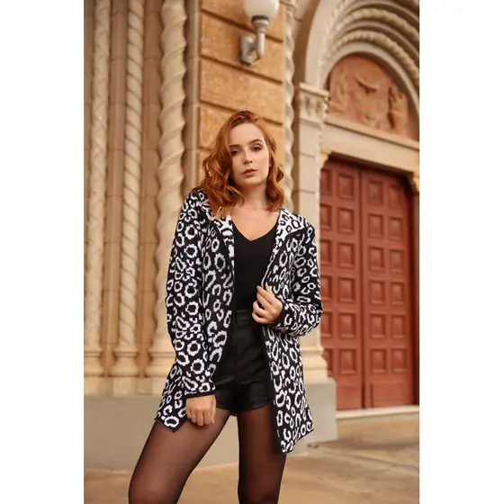Casaco Cardigan Oncinha Animal Print Feminino Moda Inverno Tricô Manga Longa Gola Dobravél Tricot