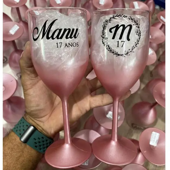 50 unidades Taça Vinho premium 300 ml  degradê drink de destilados para casamento aniversario 15anos bodas todos eventos