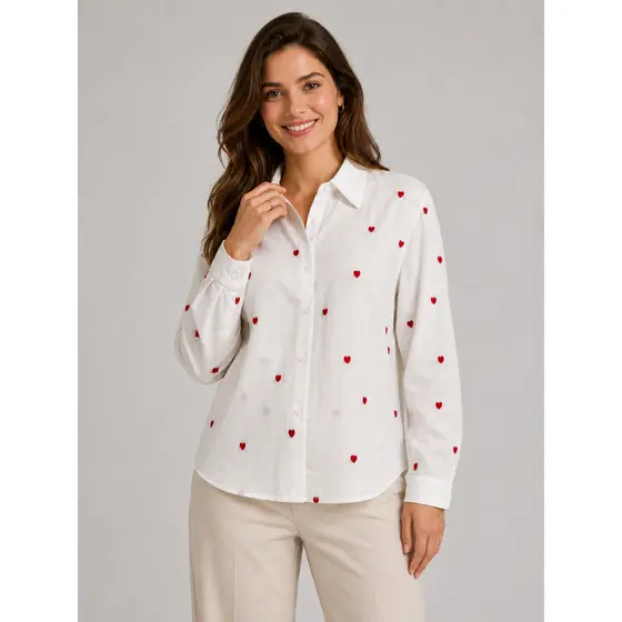 Camisa Feminina Manga Longa Branca em Linho Estampada de coração Estilo Casual Fofo Primavera Verão