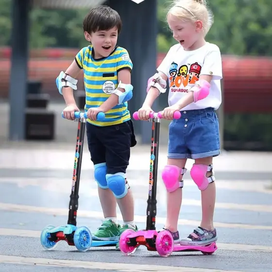 Patinete com 3 Rodas Brinquedo com Luz 3 Altura Patinete Infantil Presente Patinete Roda de Silicone