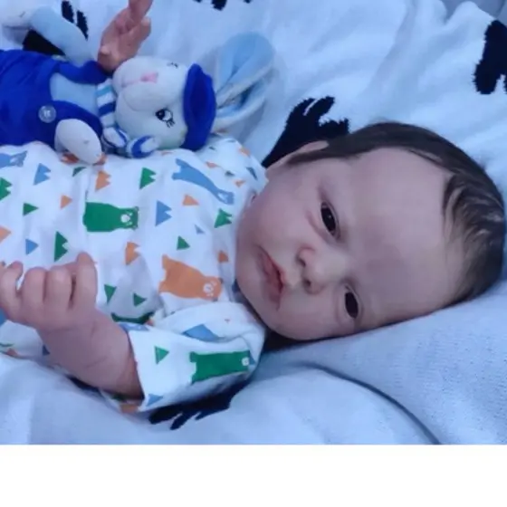 bebê Reborn menino realista