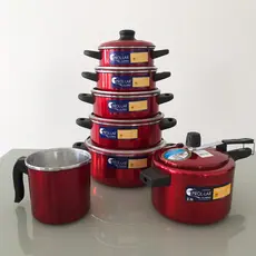 Jogo de Panelas 7 PEÇAS com Panela de Pressão 2,5 litros.