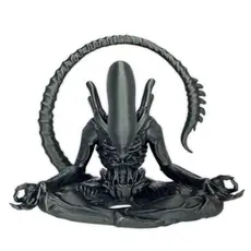 Estátua Xenomorfo Meditando | Alien Estilo Buda | Geek Decorativo