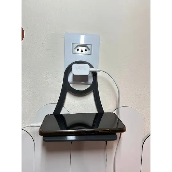 SUPORTE CELULAR PARA CARREGADOR/TOMADA COR CHUMBO