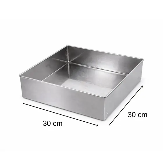 Forma de Bolo Quadrada 30 x 30 x 10 alta assadeira