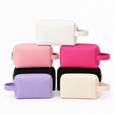 Necessaire com Alça Pra Uso Diário, Presente ou Revenda Unissex - Variações 1 Unid, 2 Unids e 3 Unids