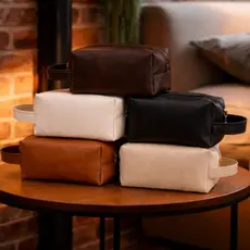 Kit 10 Necessaire Couro Minimalista Linda Multiusos para Viagem Masculina e Feminina