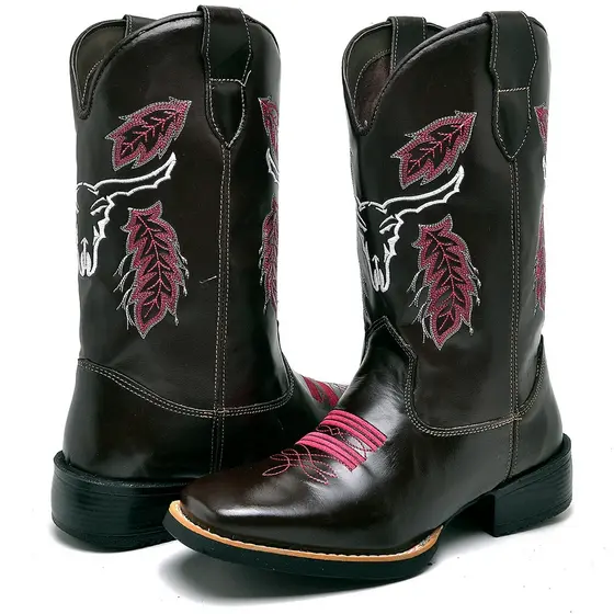 Botas Texana Feminina Café Com Bordado De Touro Rosa Promoção Black Friday