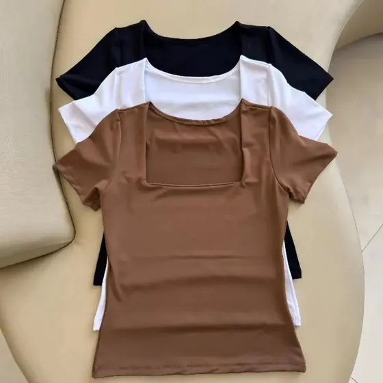 Blusa decote quadrado básica academia dia a dia suplex