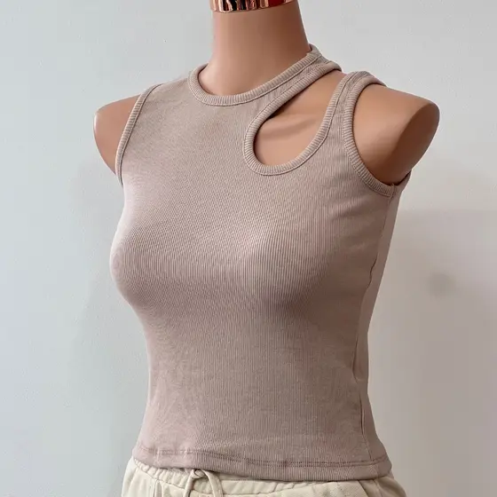 Regata Feminina Básica Canelada Blusinha Elegante para o Dia a Dia