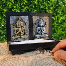 Jardim Zen Face Buda Meditando Acompanha Areia + Pá