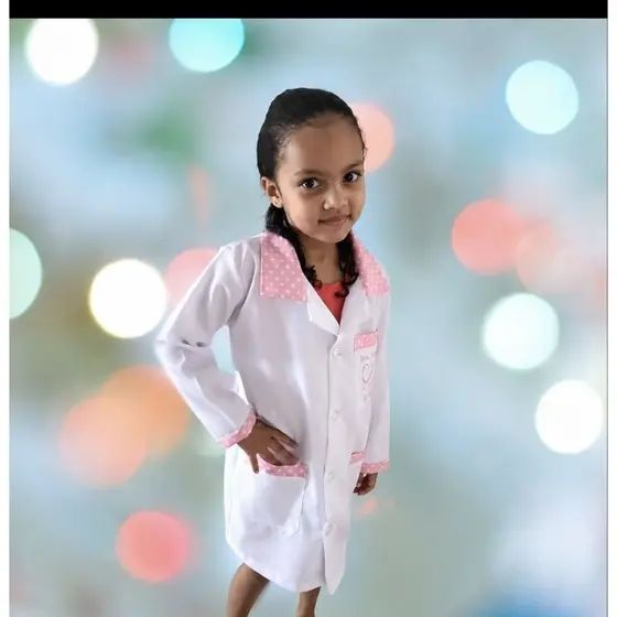 Jaleco Infantil Personalizado com nome e tema