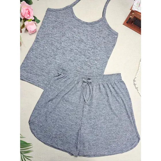 Conjunto Feminino plus size Simples e Casual de Regata Alça Fina e Short Curto  Malha Canelada