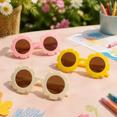Óculos Infantil Redondo em Formato de Flor