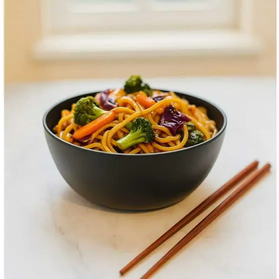 Kit Tigelas Japonesa Plástico Fosco Oriental para Sushi Yakissoba Poke Lámem 2/4 ou 6 Pç