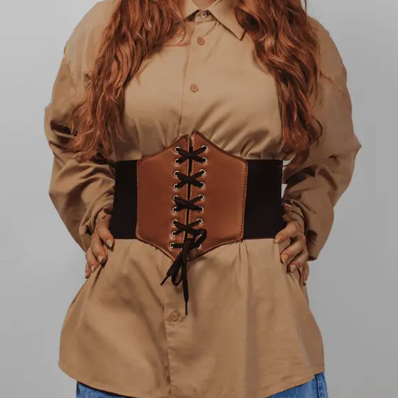 Coset Espartilho Corpete Corselet Couro Sintético Premium Afina Cintura Marrom Off