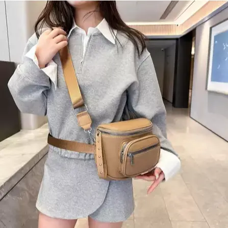 Bolsa Feminina Transversal Pequena  – Várias Cores, Alça Ajustável, Design Compacto com Bolso Frontal