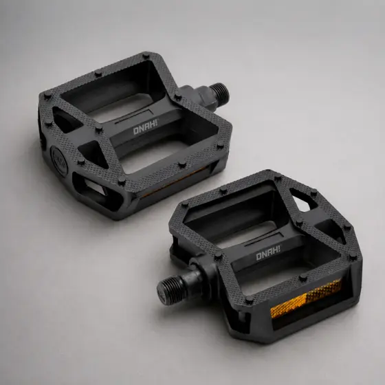 Par Pedal Plataforma Bike Rosca Grossa 9/16 ou fina 1/2 Gta Com Esfera Preto Com Refletor e Nylon Mtb Bmx