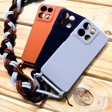 Capa Capinha Feminina Motorola Moto G86 G56 G15 G67 G77 G17 G36 G75 Cordão Ajustável Silicone Premium Antichoque | Luxo