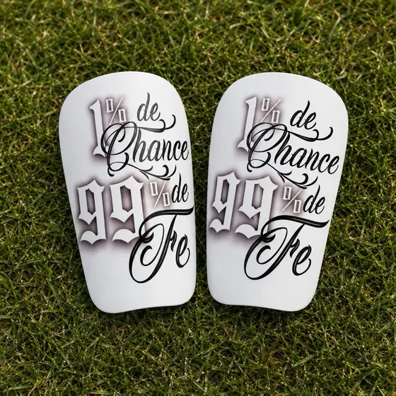 Caneleira Personalizada Futebol society "1% De Chance 99% DE Fé"